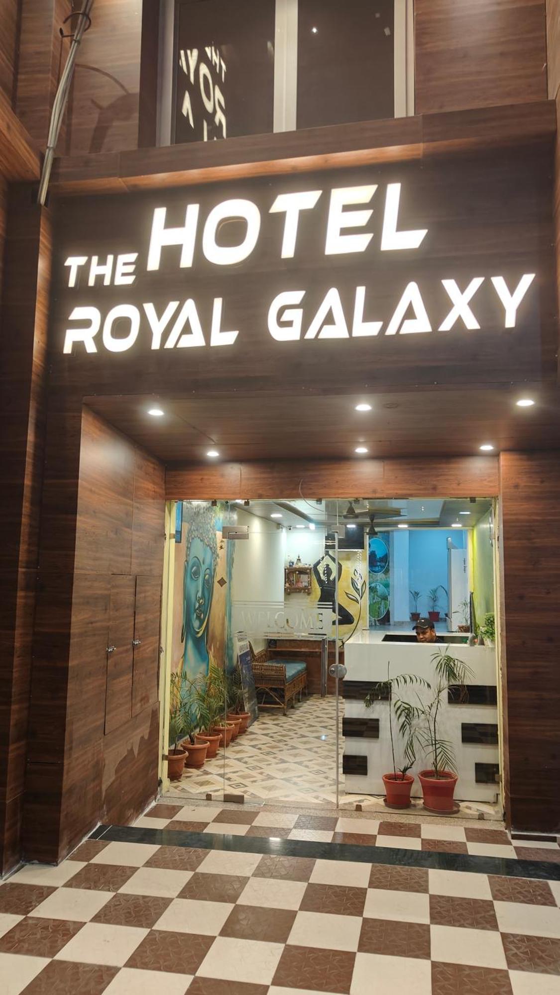 The Royal Galaxy Hotel Rishīkesh Екстериор снимка